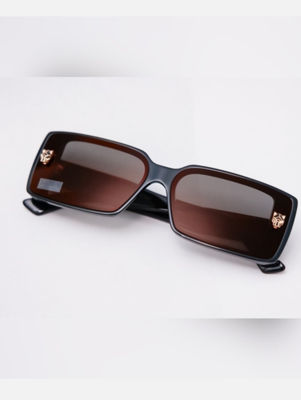 New CARTIER Black 'Panthère de Cartier' Sunglasses